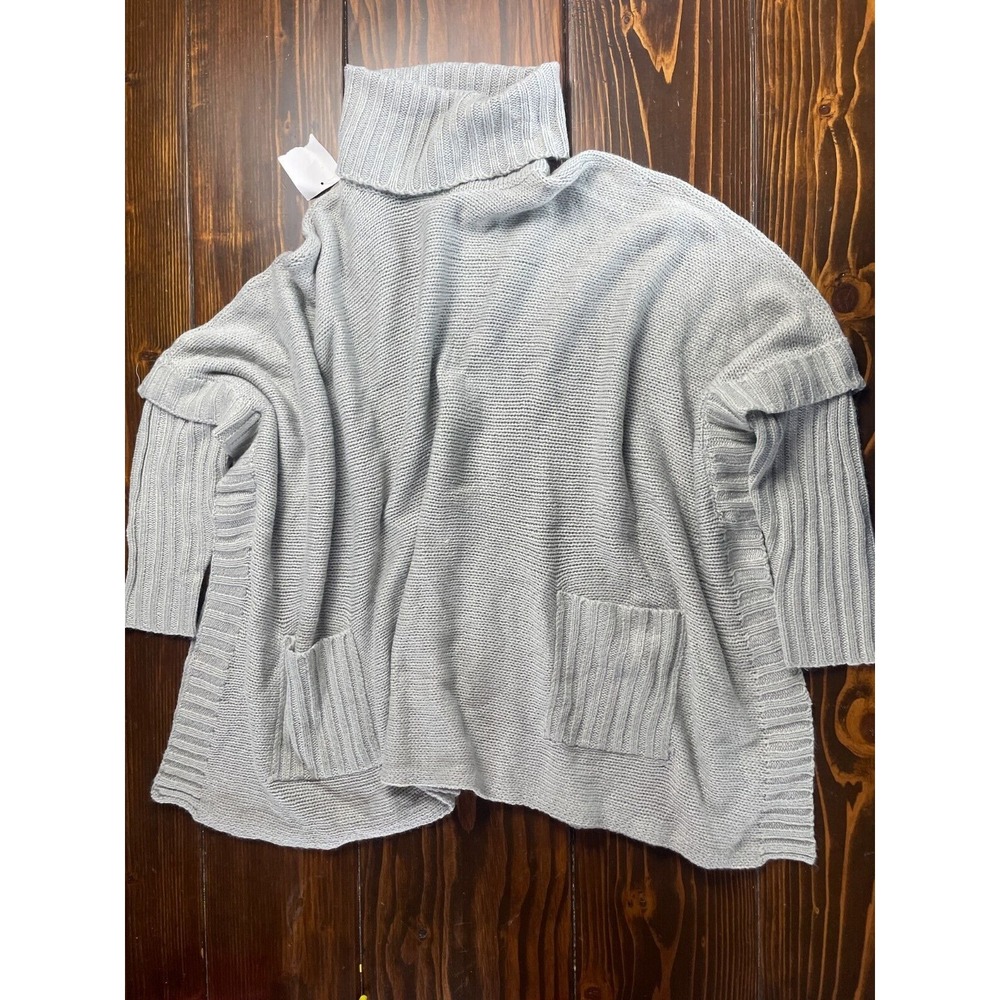 CLOTH by Design Sweater Women's Size M Gray Faux Poncho Turtleneck Knitted NWT!